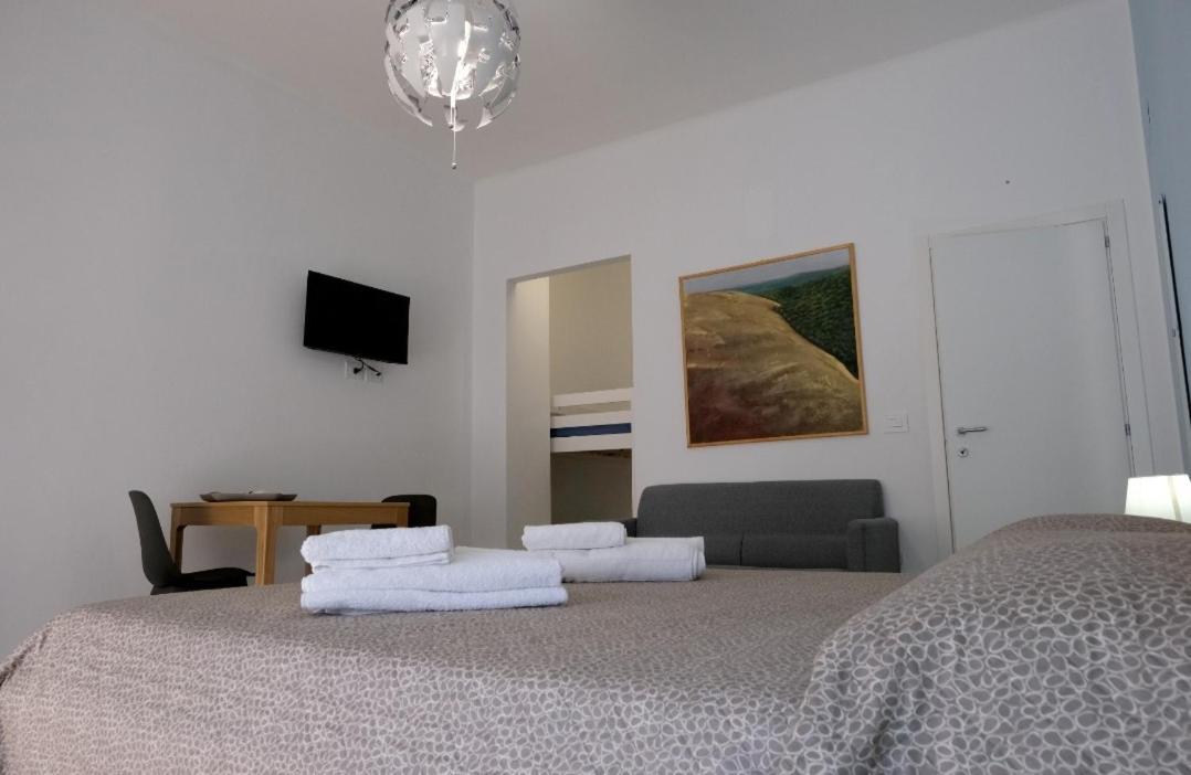 בארי Sole & Luna Guest House מראה חיצוני תמונה